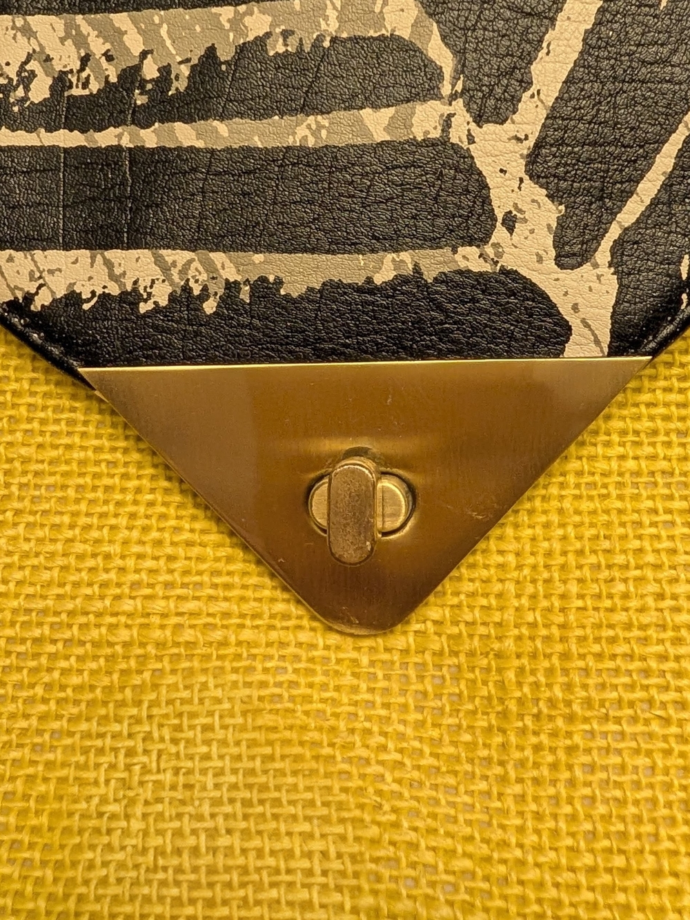 Mossimo Supply Co (2012) Yellow and Black Patterned Envelop Clutch 12"X8" - Picture 2 of 8